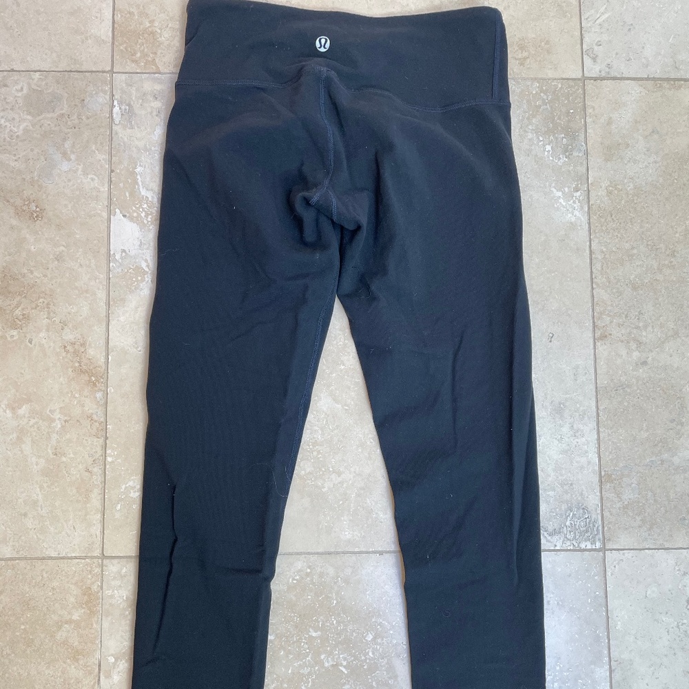 Lululemon Women's mid-rise leggings